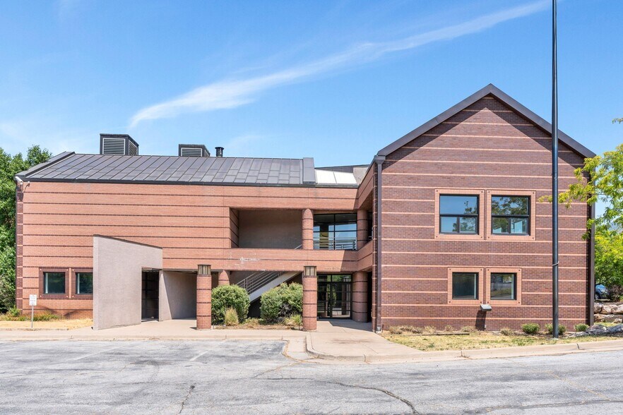 Primary Photo Of 3625 Harrison Blvd, Ogden Showroom For Lease