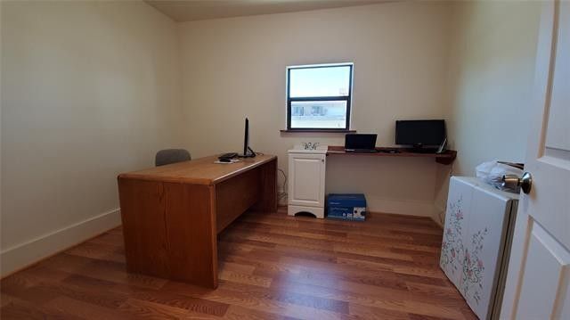 More Photos Of 816 E Milam St, Mexia Medical For Sale