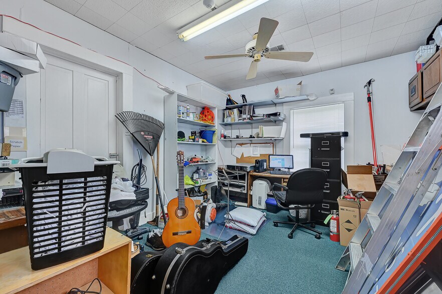 More Photos Of 17934 Kuykendahl Rd, Spring Storefront For Sale