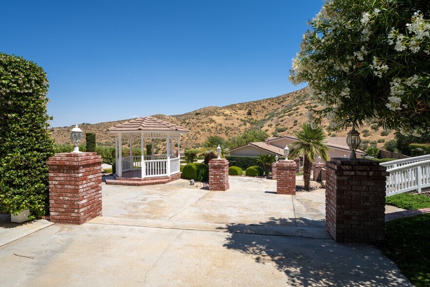 More Photos Of 5801 Hacienda Ranch Rd, Palmdale Specialty For Sale
