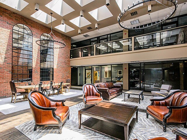 More Photos Of 17W662 Butterfield Rd, Oakbrook Terrace Business Park For Lease