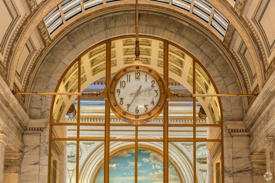 More Photos Of 465 California St, San Francisco Office For Sale