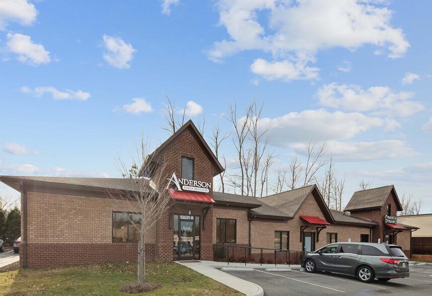 More Photos Of 13530-13570 Waterford Pl, Midlothian Unknown For Lease