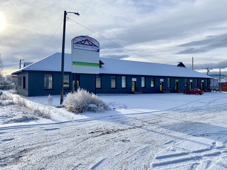 Primary Photo Of 1333 Kaw Ave, Butte Storefront Retail Office For Sale