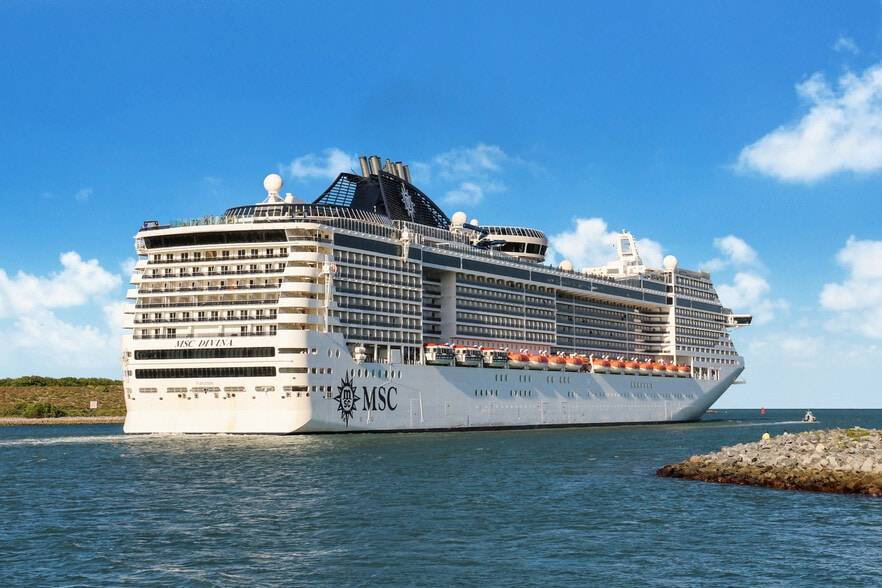 More Photos Of 327 Wilson Ave, Cocoa Beach Apartments For Sale