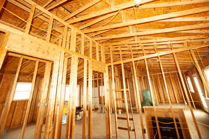 More Photos Of 420 Cherohala Skyway, Tellico Plains General Retail For Sale