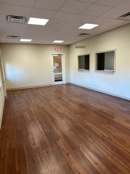 More Photos Of 101 Financial Dr, Elizabethtown Medical For Lease