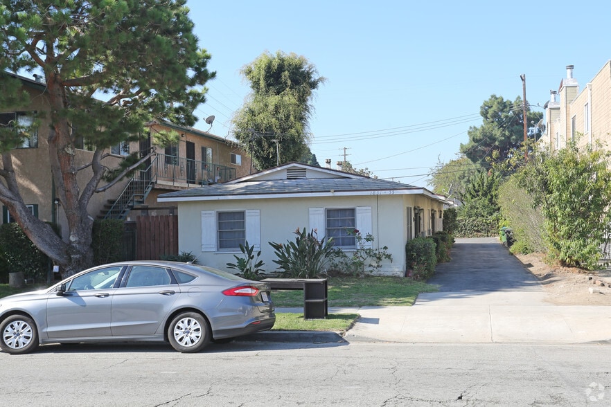 More Photos Of 1851-1855 S Barrington Ave, Los Angeles Apartments For Sale