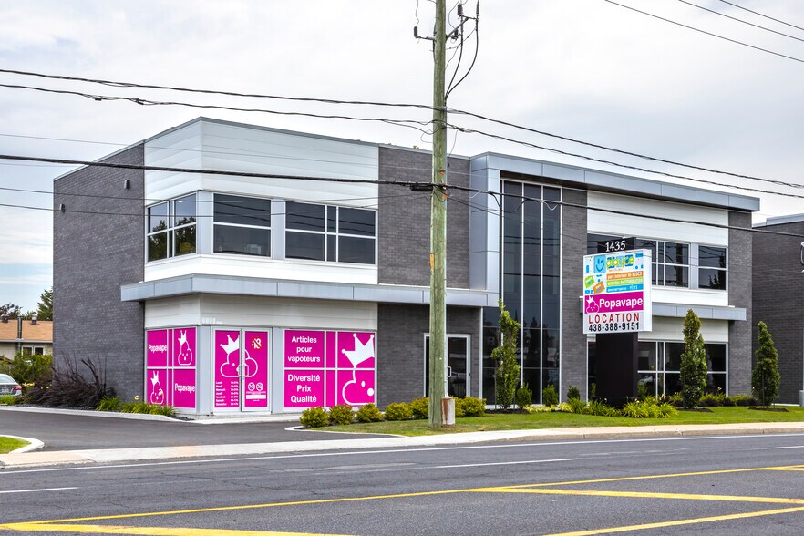 Primary Photo Of 1435 Ch De Saint-Jean, La Prairie Office For Lease