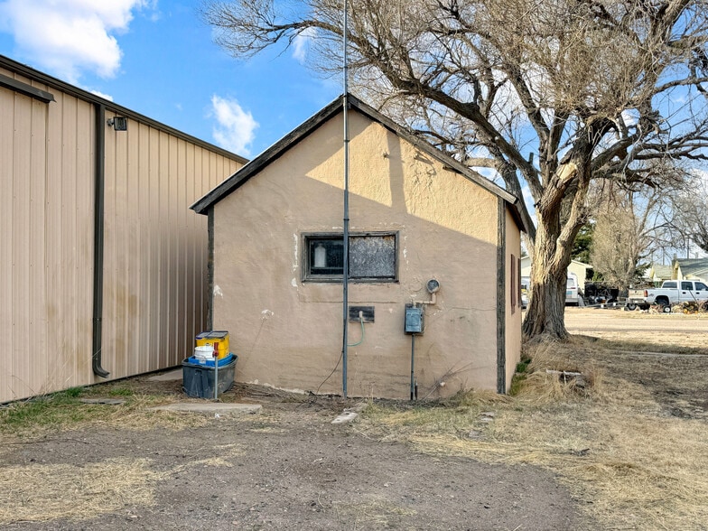 More Photos Of 820 Front St, Arriba Contractor Storage Yard For Sale