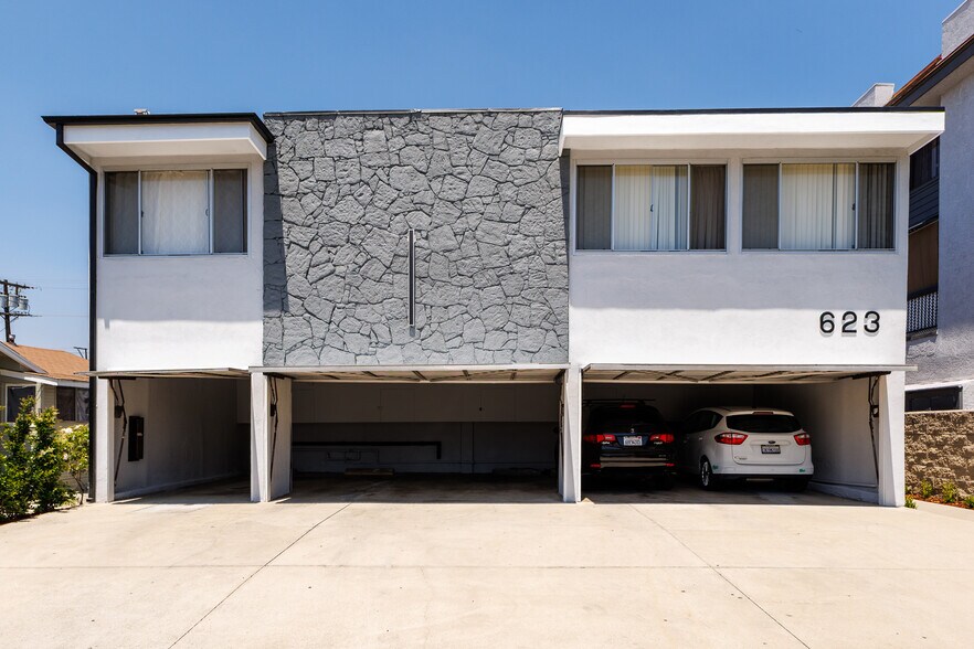 More Photos Of 623 Orange Grove Ave, Glendale Apartments For Sale