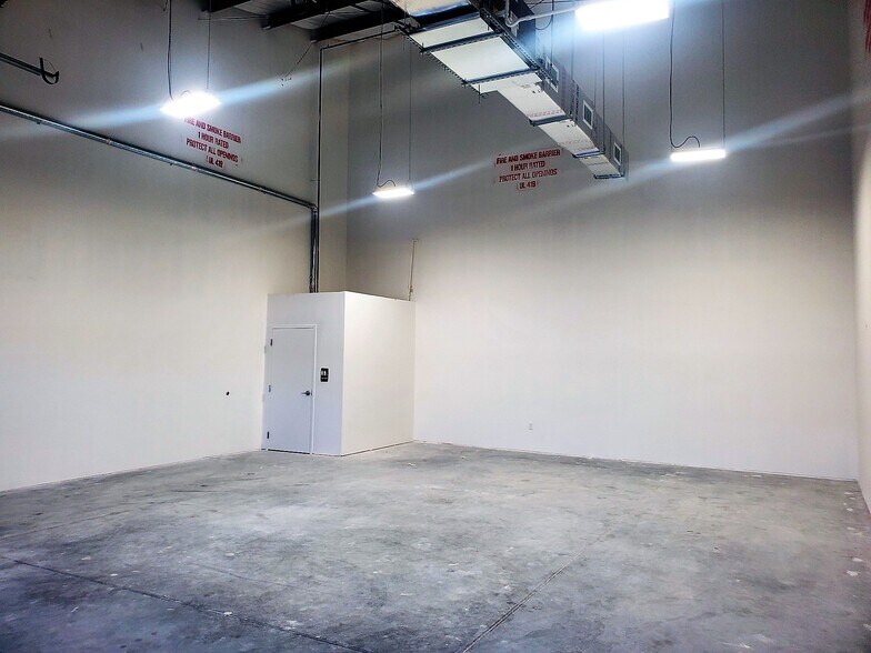 More Photos Of Collier Blvd & Beck Blvd, Naples Unknown For Lease