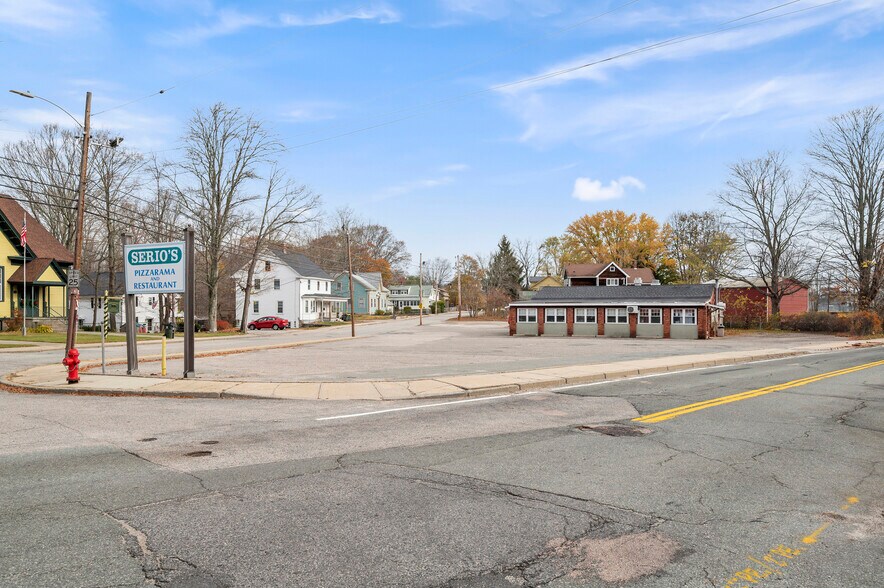 More Photos Of 405 Church St, Pascoag Restaurant For Sale