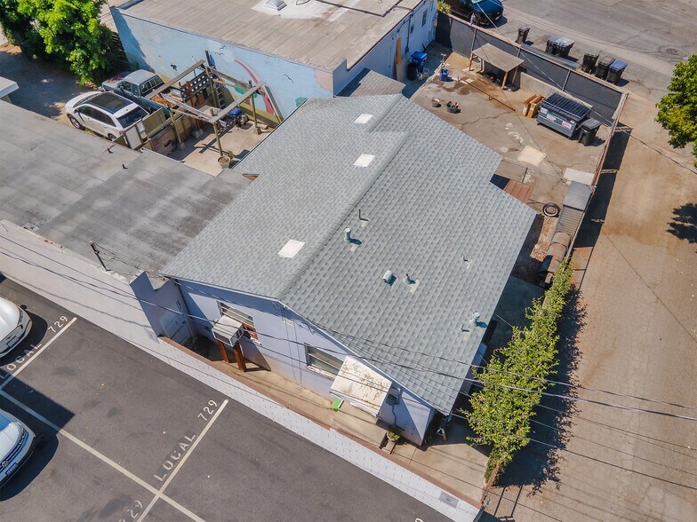 More Photos Of 1817 W Burbank Blvd, Burbank Daycare Center For Sale