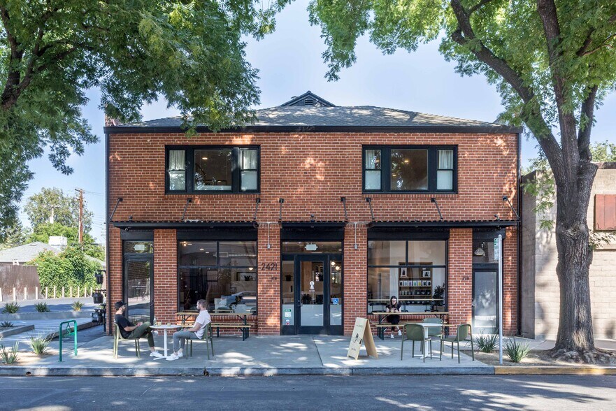 Primary Photo Of 2421 17th St, Sacramento Office Residential For Lease