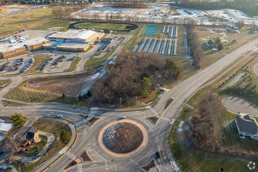 More Photos Of 15836 Southeastern Pky, Fishers Land For Sale