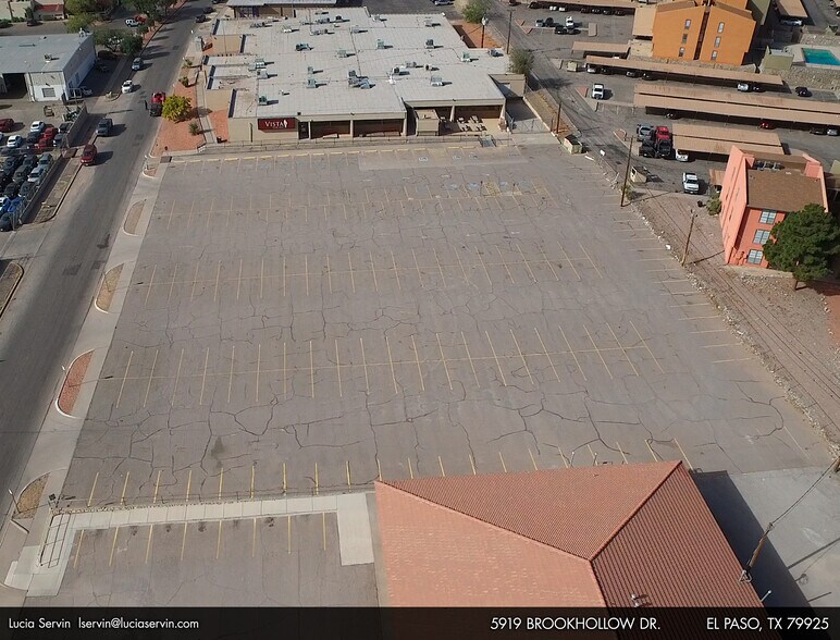 More Photos Of 5919 Brook Hollow Dr, El Paso Office For Lease