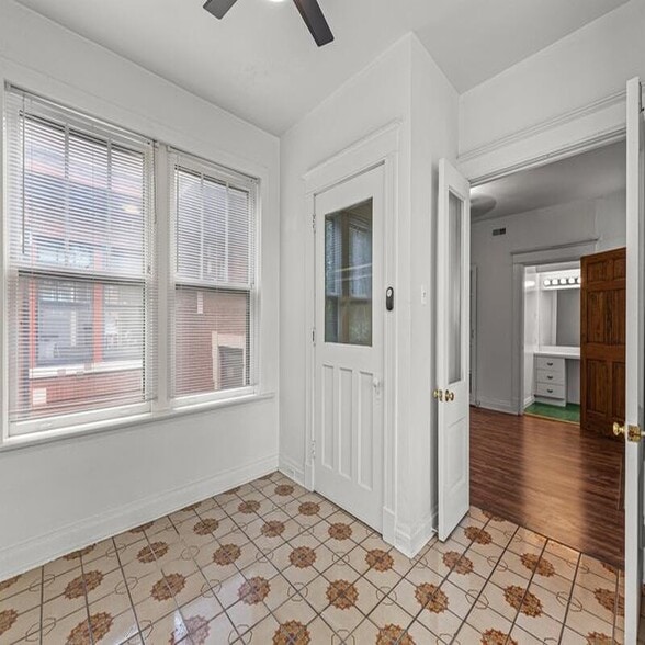 More Photos Of 1722 Waverly Pl, Saint Louis Apartments For Sale