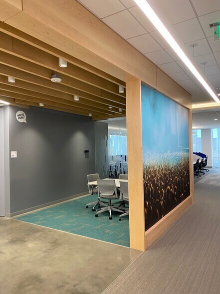More Photos Of 3100 Olympus Blvd, Coppell Office For Lease