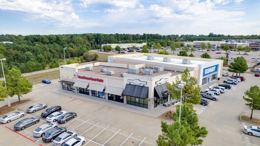 More Photos Of 3096 N Eastman Rd, Longview Unknown For Lease