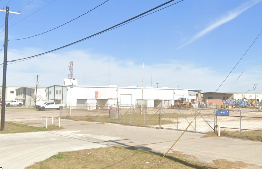 More Photos Of 334 Flato Rd, Corpus Christi Warehouse For Sale