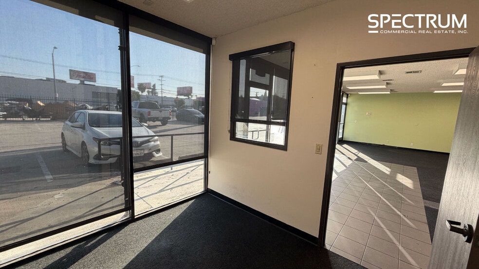 More Photos Of 1435 S La Cienega Blvd, Los Angeles Storefront Retail Office For Lease