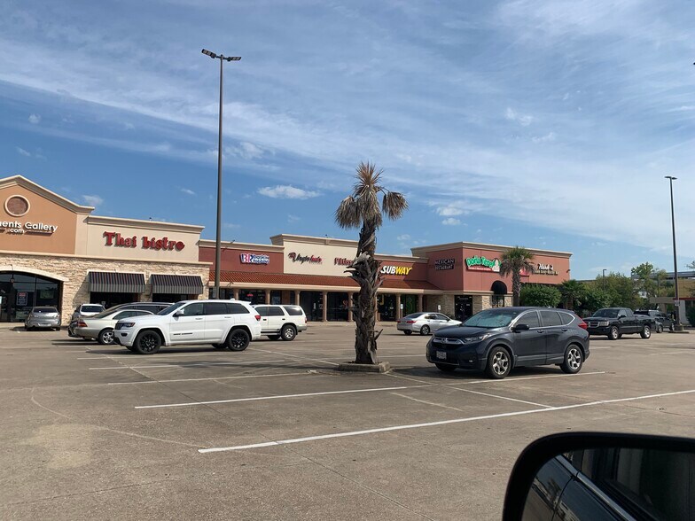 More Photos Of 11660 Westheimer Rd, Houston Unknown For Lease