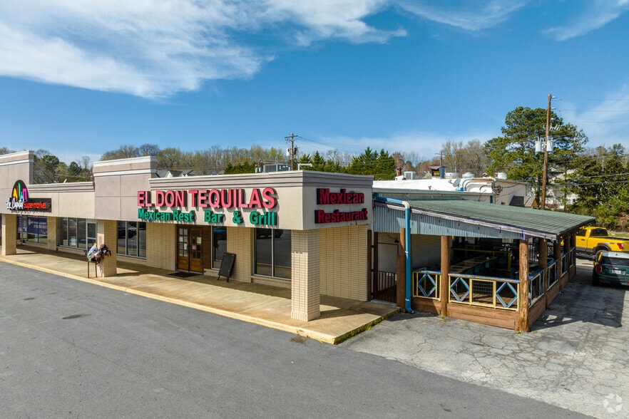 More Photos Of 6067-6073 Fairburn Rd, Douglasville Unknown For Lease