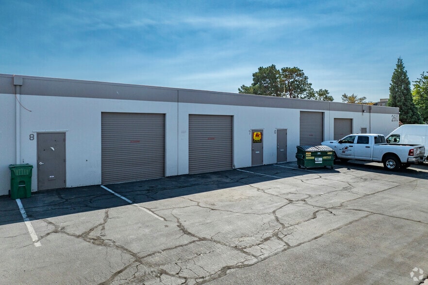 More Photos Of 260 Freeport Blvd, Sparks Light Manufacturing For Lease