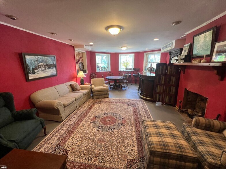 More Photos Of 5189 Rockwood Rd, Dublin Lodge Meeting Hall For Sale