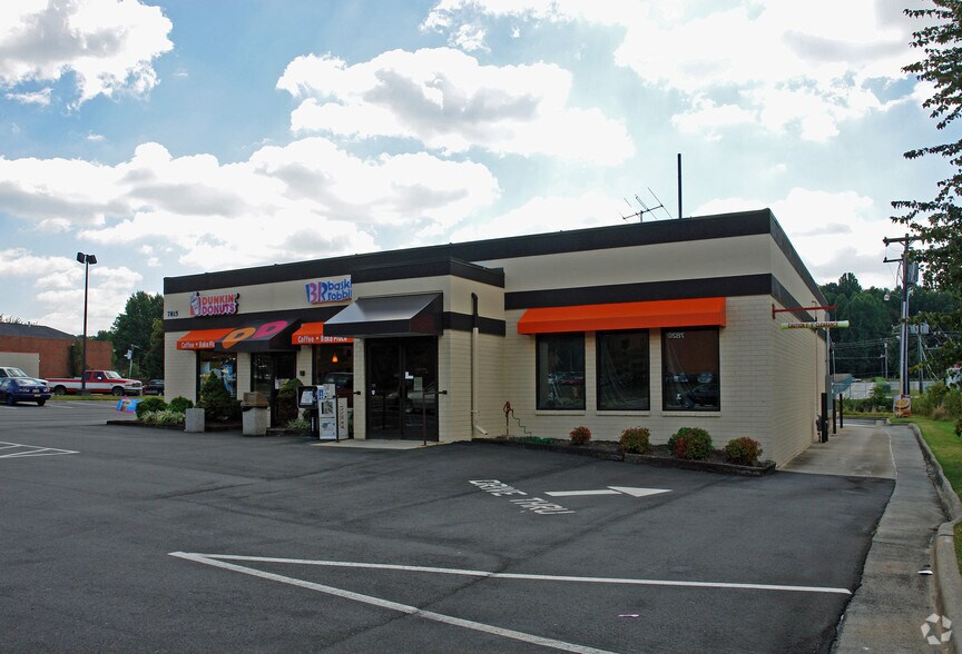 More Photos Of 7815 North Point Blvd, Winston-Salem Fast Food For Sale