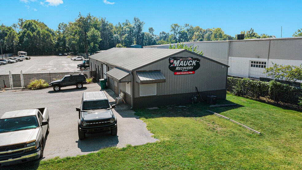 More Photos Of 2112 Hamburg Pike, Jeffersonville Warehouse For Sale