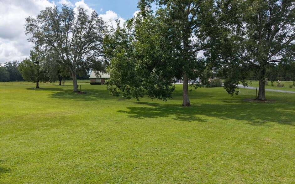 More Photos Of 16936 County Road 252, Mc Alpin Warehouse For Sale