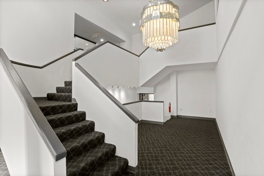 More Photos Of 199 Elm St, New Canaan Medical For Lease