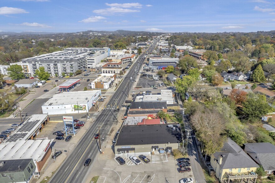 More Photos Of 407 Gallatin Ave, Nashville Restaurant For Lease