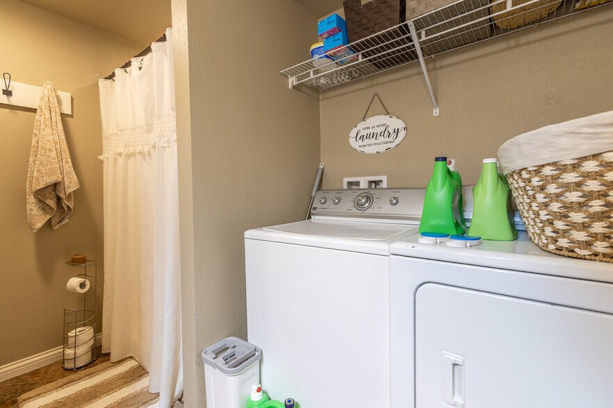 More Photos Of 701 I St, Bedford Warehouse For Sale