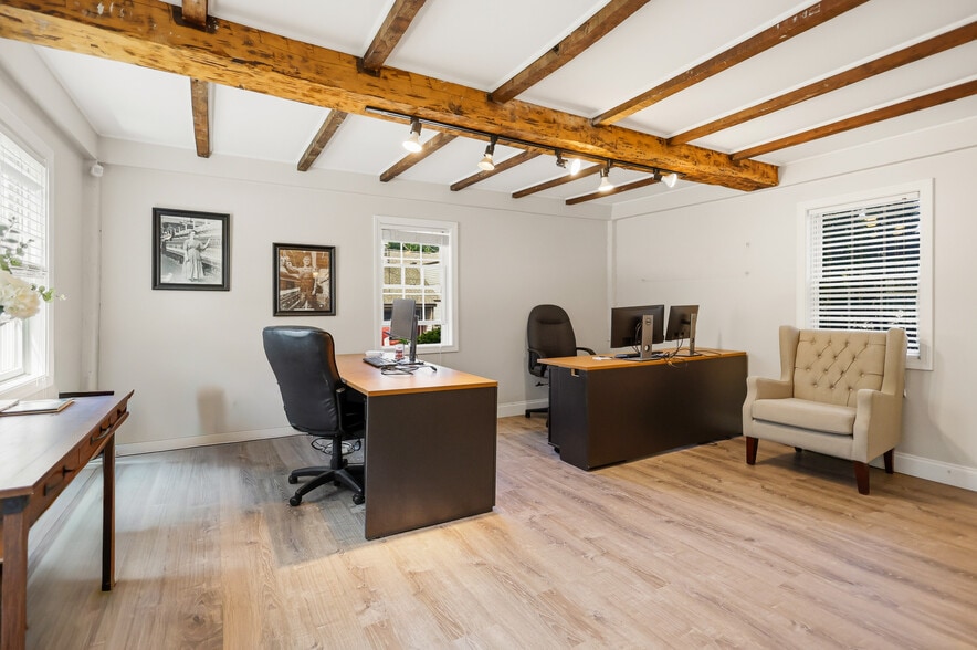 More Photos Of 75 Essex St, Andover Office For Sale