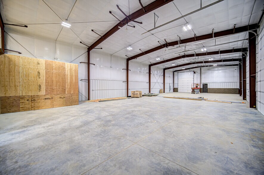More Photos Of 2901 Rainier Pl, Pasco Warehouse For Lease