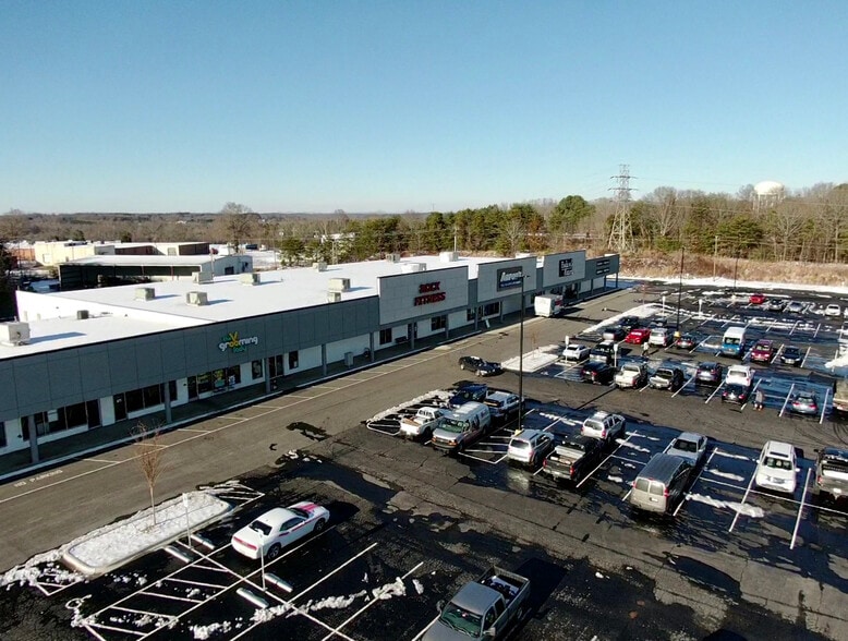 More Photos Of 1569 N Aspen St, Lincolnton Unknown For Lease