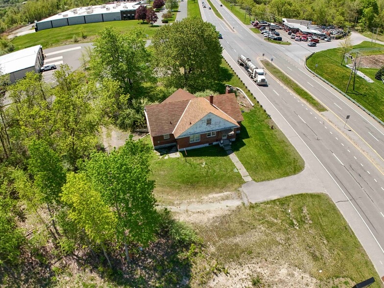 More Photos Of 1499 S State St, North Adams Distribution For Sale