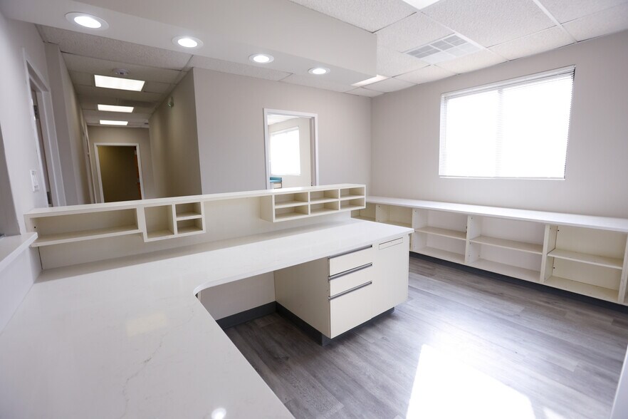 More Photos Of 180 White Rd, Little Silver Medical For Lease