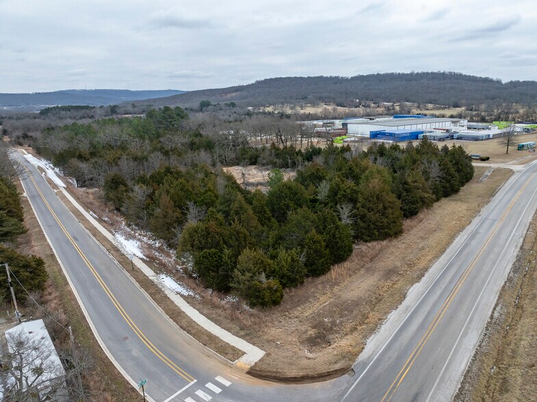 More Photos Of S City Lake Rd, Fayetteville Land For Sale