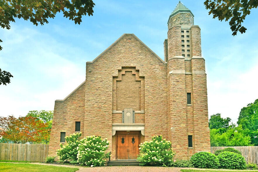 More Photos Of 175 B Laird Ave, Warren Schools For Sale