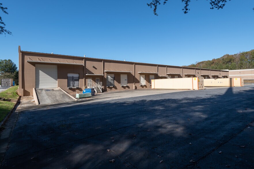 More Photos Of 1055 Research Center Atlanta Dr, Atlanta Unknown For Lease