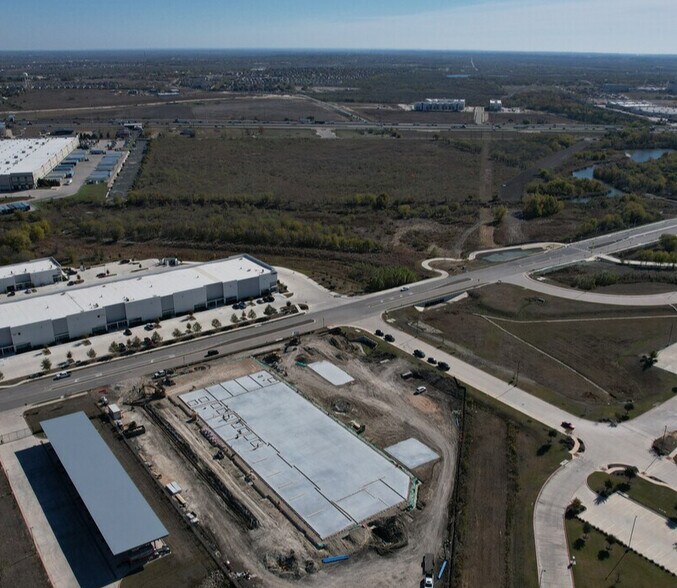 More Photos Of 19150 Marketplace Ave, Kyle Manufacturing For Lease