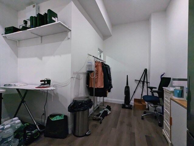 More Photos Of 22 Jones St, New York Apartments For Lease