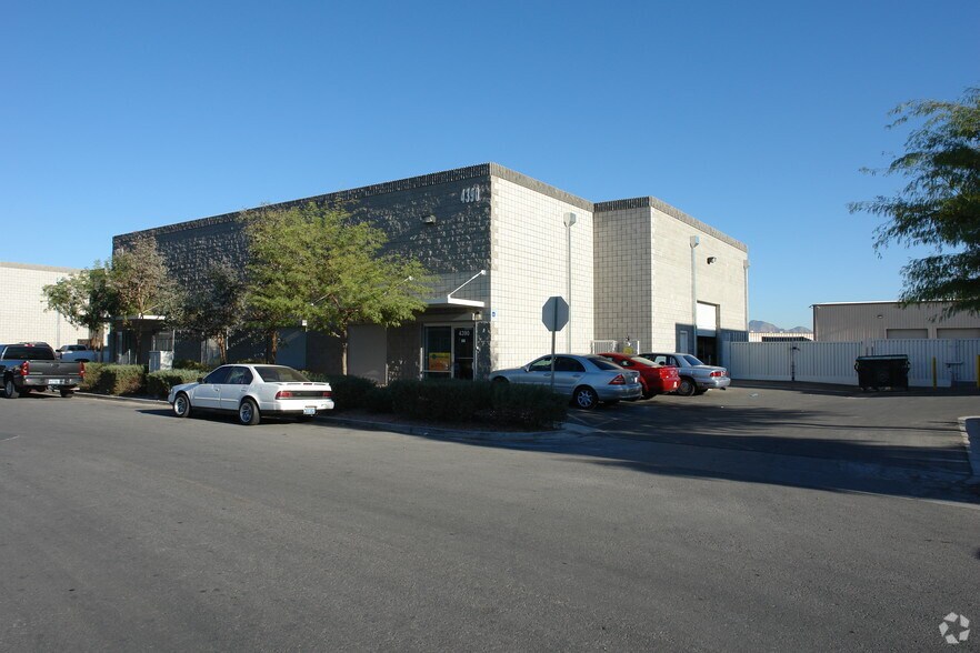 More Photos Of 4390 E Alexander Rd, Las Vegas Warehouse For Sale