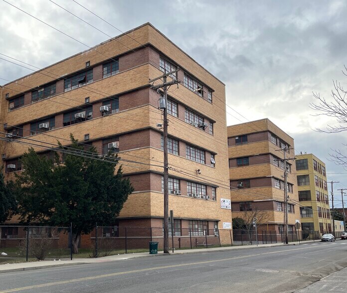 More Photos Of 480 Barnum Ave, Bridgeport Warehouse For Lease