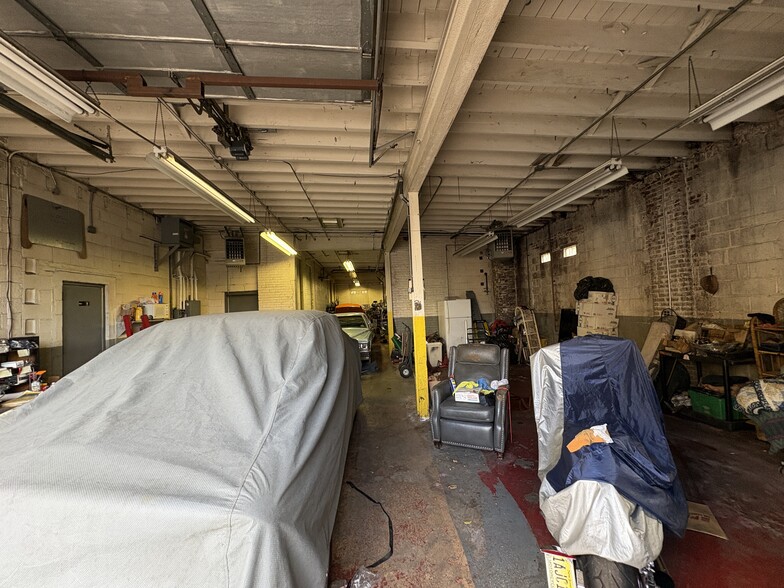 More Photos Of 28 Cordier St, Irvington Warehouse For Sale