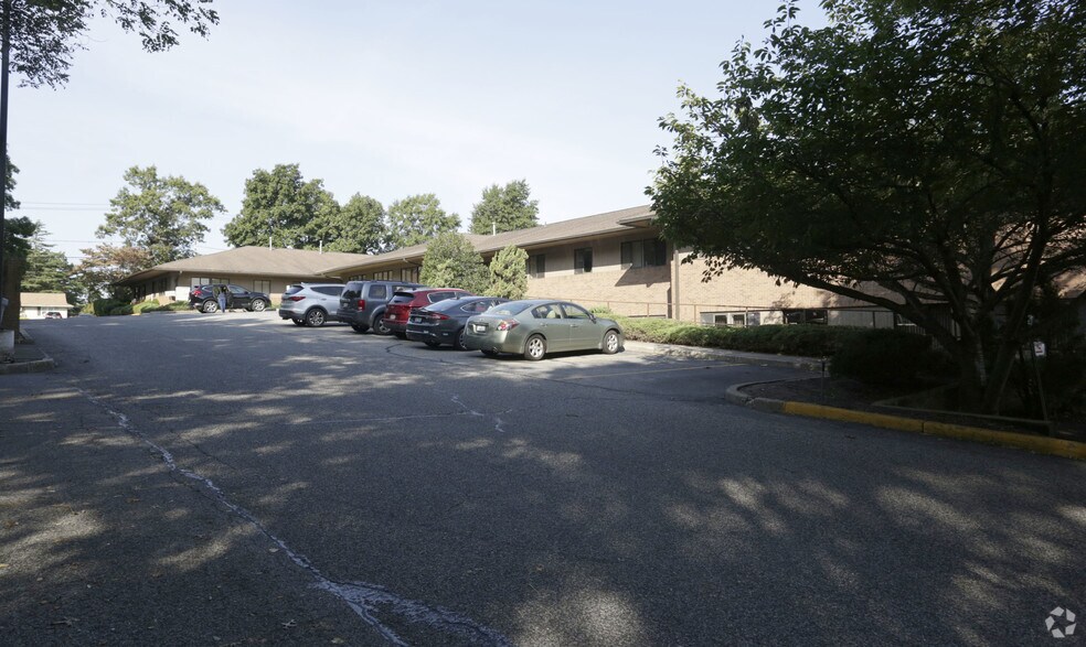 More Photos Of 1150 Portion Rd, Holtsville Medical For Lease